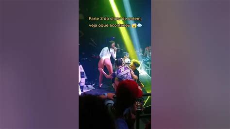 mc pipokinha show sexo oral|VÍDEO! Show de MC Pipokinha promove ‘sexo oral’ em cima do。